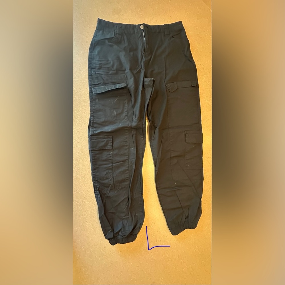 Women’s Black Cargo Pants